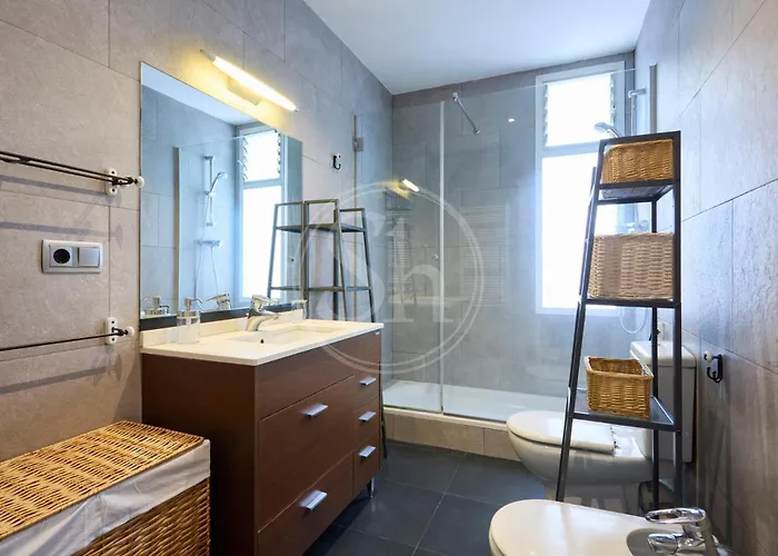 Apartment With Terrace Eixample