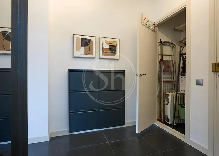 Apartment With Terrace Eixample